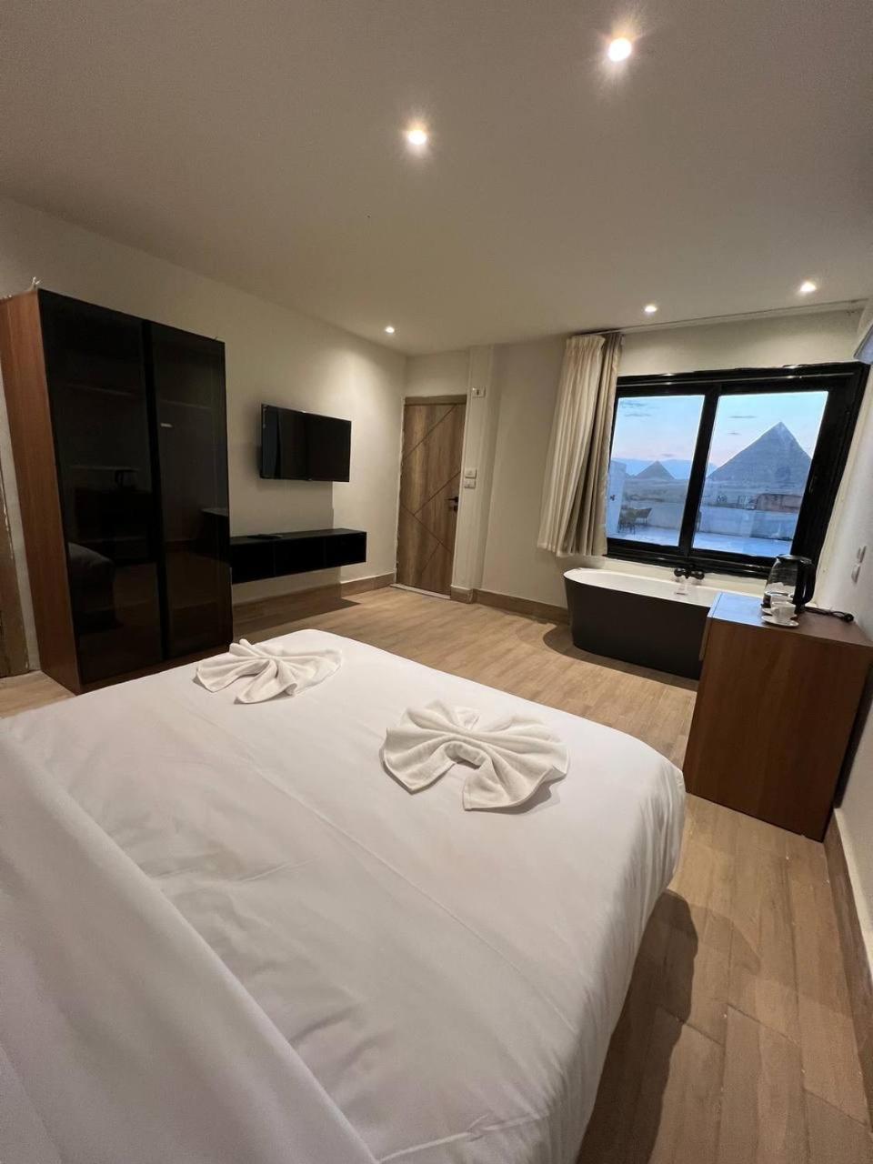 Maro Pyramids Hotel Kafrat al Jabal Exterior photo